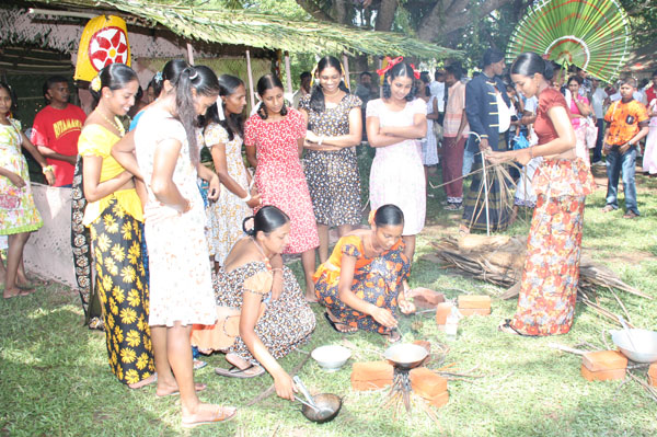 SLAF Base Katunayaka 'Bak Maha Ulela' 2010 SLAF Base Katunayaka 'Bak Maha Ulela' 2010