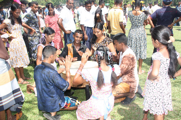 SLAF Base Katunayaka 'Bak Maha Ulela' 2010 SLAF Base Katunayaka 'Bak Maha Ulela' 2010