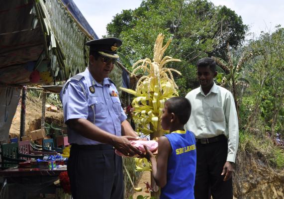 Bakmaha Ulela At B/ Piyarapandova Junior School, Helehalpe, Bandarawela
