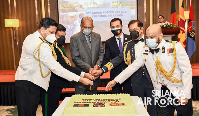 COMMANDER ATTENDS 50TH BANGLADESH ARMED FORCES DAY CELEBRATIONS