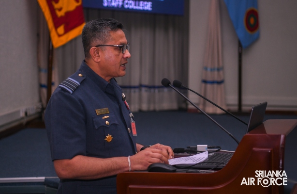 BANGLADESH DEFENCE SERVICES COMMAND AND STAFF COURSE DELEGATION
VISITS AIR FORCE HEADQUARTERS