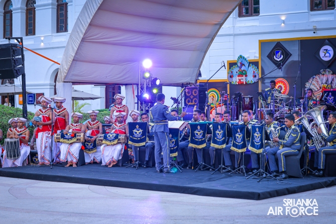 The Sri Lanka Air Force Performing Arts Wing joined the United States Air Force Band of the Pacific