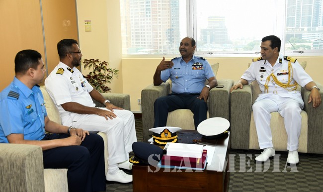 DELEGATION FROM THE DEFENCE SERVICES COMMAND AND STAFF COLLEGE (DSC&SC) OF BANGLADESH VISIT AIR FORCE HEADQUARTERS
