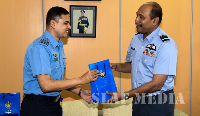DELEGATION FROM THE DEFENCE SERVICES COMMAND AND STAFF COLLEGE (DSC&SC) OF BANGLADESH VISIT AIR FORCE HEADQUARTERS