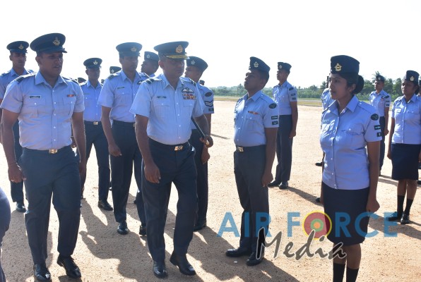 Change of Command at SLAF Base Hingurakgoda
