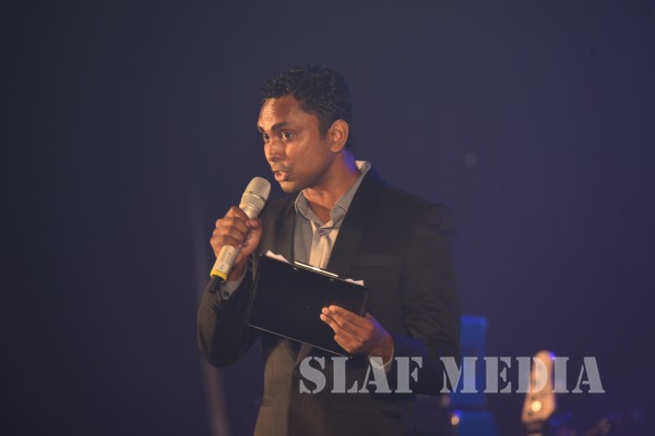 “Bathiya and Santhush Live in Concert” with Umariya