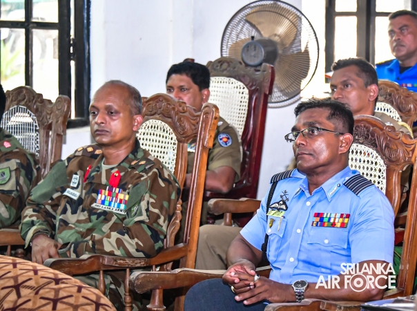 SECRETARY DEFENCE CONDUCTS SECURITY ASSESSMENT VISIT TO BATTICALOA