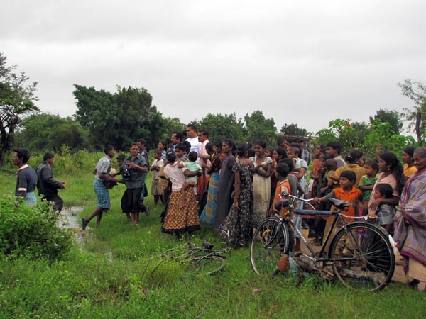 46 Rescued by SLAF Choppers from Batti Floods