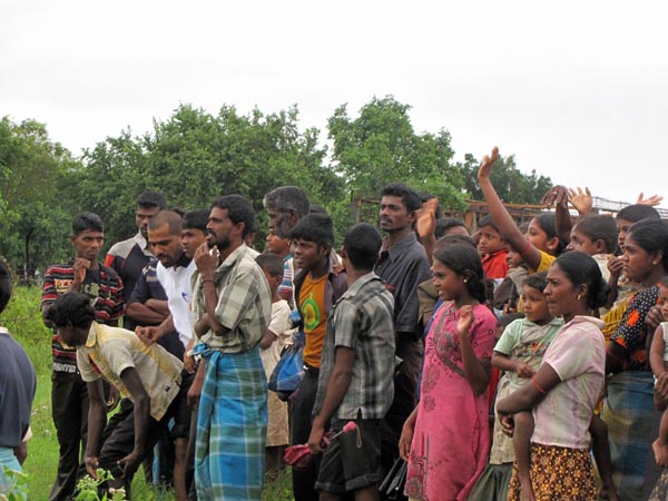 46 Rescued by SLAF Choppers from Batti Floods
