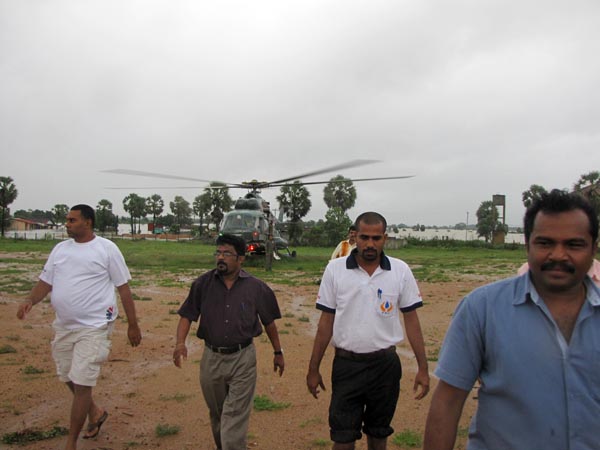 46 Rescued by SLAF Choppers from Batti Floods