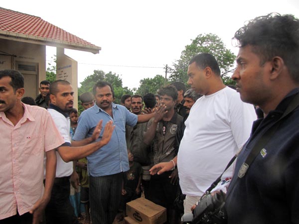 46 Rescued by SLAF Choppers from Batti Floods
