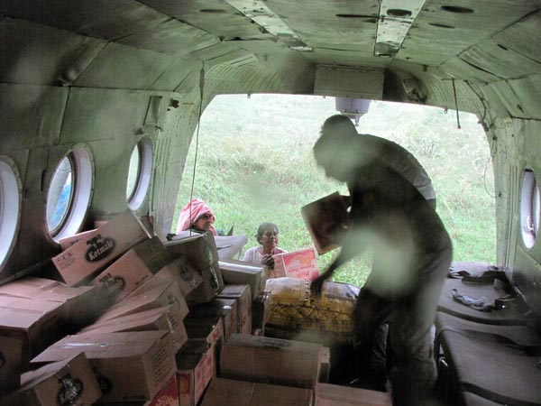 46 Rescued by SLAF Choppers from Batti Floods