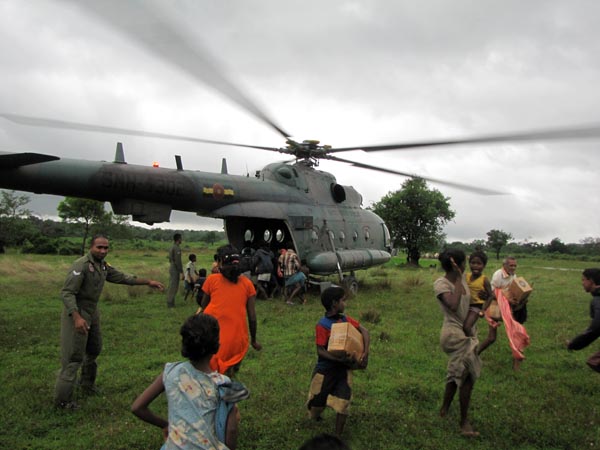 46 Rescued by SLAF Choppers from Batti Floods