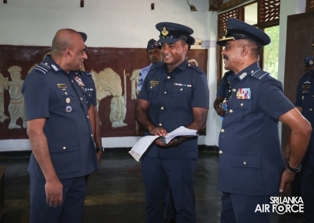 ANNUAL COMMANDER'S INSPECTION AT SLAF STATION BATTICALOA