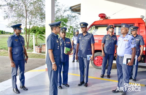 COMMANDER’S INSPECTION AT SLAF STATION BATTICALOA