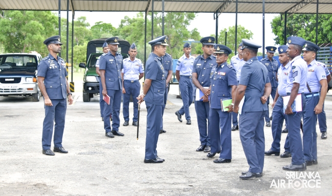 COMMANDER’S INSPECTION AT SLAF STATION BATTICALOA