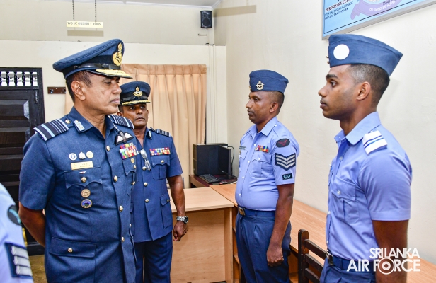 COMMANDER’S INSPECTION AT SLAF STATION BATTICALOA