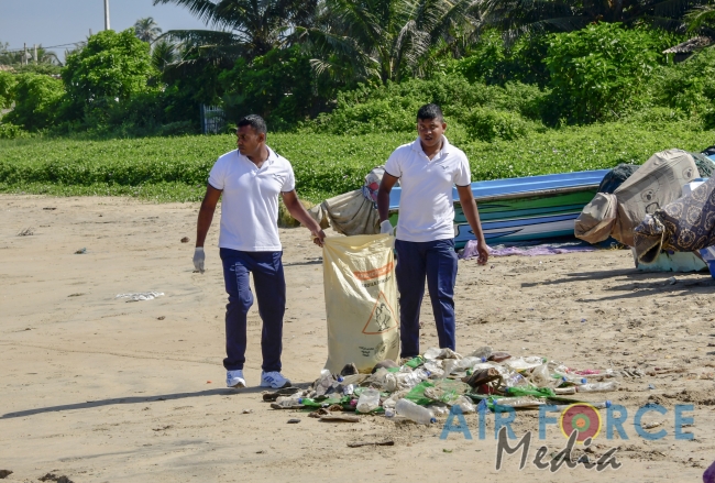 Troops from SLAF Base Katunayake conduct Beach Cleaning Program at Negambo
