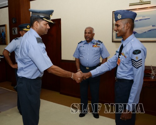 Best Airman 2014 Award Winner F/Sgt Jayathilake NR Promoted to the Rank of Warrant Officer