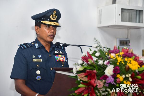 COMMANDER'S INSPECTION AT SLAF STATION BANDARANAIKE INTERNATIONAL AIRPORT KATUNAYAKE