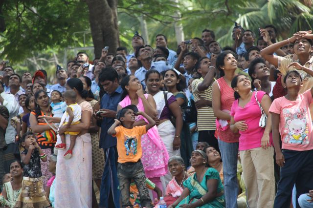பிரமாண்டமான பரிசூட் பயிற்ச்சி நிறைவு விழா