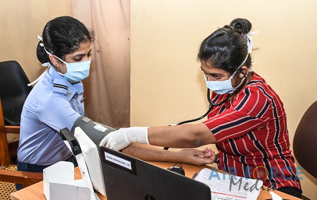 SLAF BASE HINGURAKGODA CONDUCS BLOOD DONATION CAMPAIGN