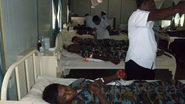 A blood donation campaign was organized by Sri Lanka Air Force Station Mullaittivu