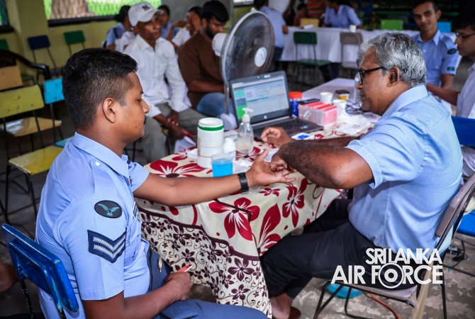 SEVA VANITHA UNIT OF SLAF BASE KATUNAYAKE CONDUCTS A BLOOD DONATION CAMPAIGN