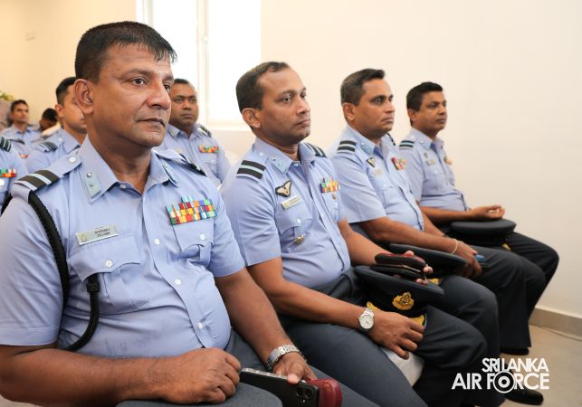 BANK OF CEYLON OPENS LIMITED SERVICE BRANCH AT DEFENCE HEADQUARTERS COMPLEX, AKUREGODA