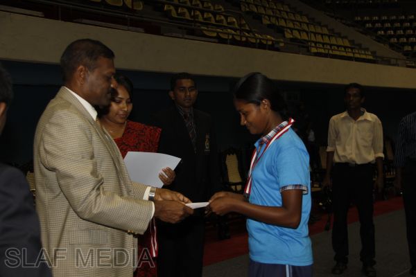 Air Force Boxing Team
does well at novices Championship Boxing Meet