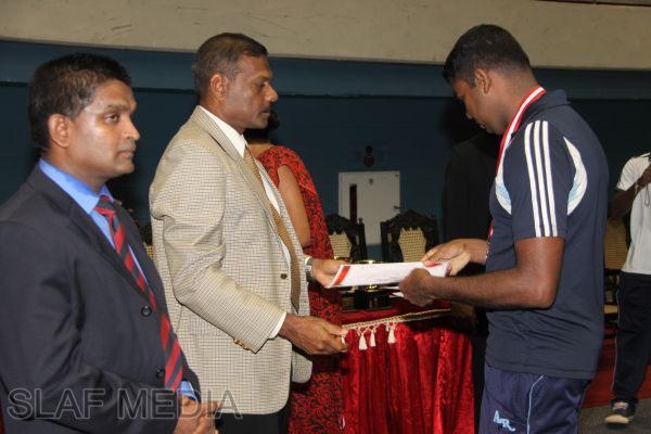 Air Force Boxing Team
does well at novices Championship Boxing Meet