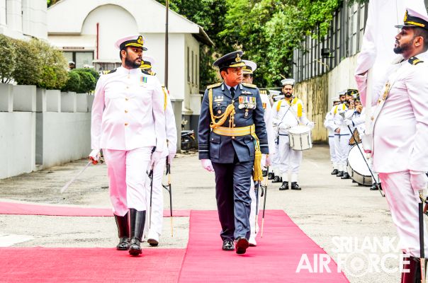 made a farewell call on the Commander of the Navy