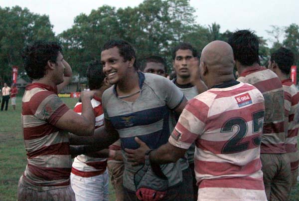 කැල්ටෙක්ස් ප්රිමියර් ලීග් රගර් තරගාවලියේ ගුවන් හමුදාව ලද දෙවන ජය අද වාර්තා කරයි කැල්ටෙක්ස් ප්රිමියර් ලීග් රගර් තරගාවලියේ ගුවන් හමුදාව ලද දෙවන ජය අද වාර්තා කරයි