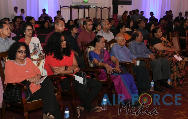 The Air Force celebrates the “Magique of Christmas” at Eagles’ Lake Side