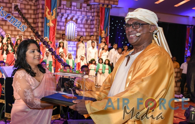 The Air Force celebrates the “Magique of Christmas” at Eagles’ Lake Side