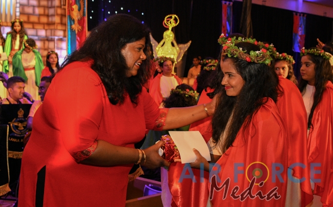 The Air Force celebrates the “Magique of Christmas” at Eagles’ Lake Side
