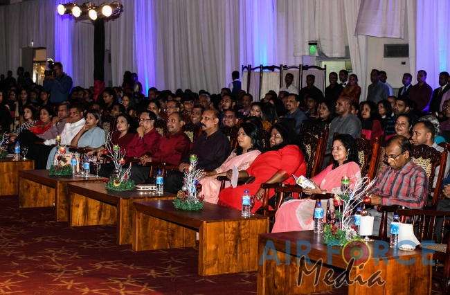 The Air Force celebrates the “Magique of Christmas” at Eagles’ Lake Side