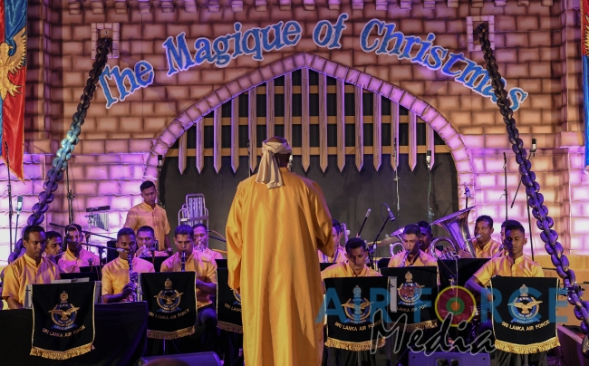 The Air Force celebrates the “Magique of Christmas” at Eagles’ Lake Side
