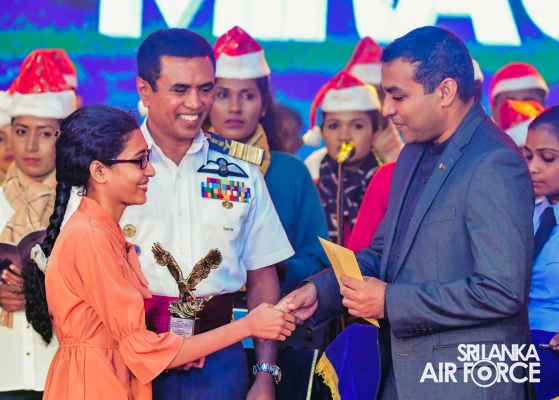 SLAF
SPREADS THE JOY OF THE SEASON WITH “A CHRISTMAS MIRACLE