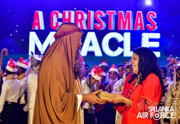 SLAF
SPREADS THE JOY OF THE SEASON WITH “A CHRISTMAS MIRACLE