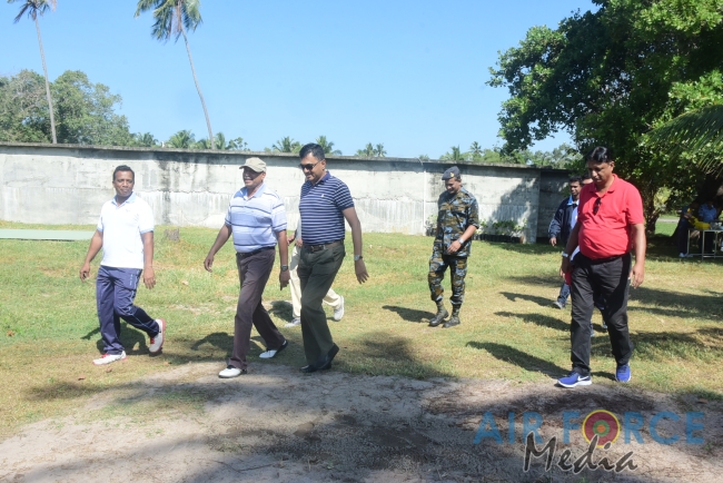 Commander Participates for Cashew Tree Planting Programme at Katunayake