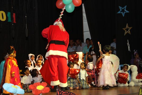 SLAF STATION COLOMBO PRE SCHOOL CONCERT 2011