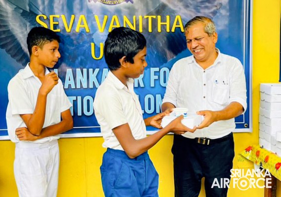 SEVA VANITHA UNIT SLAF STATION COLOMBO EXTENDS HELPING HANDS TO NEEDY
