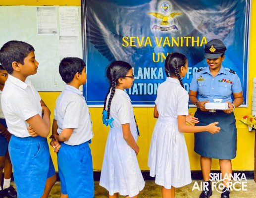 SEVA VANITHA UNIT SLAF STATION COLOMBO EXTENDS HELPING HANDS TO NEEDY