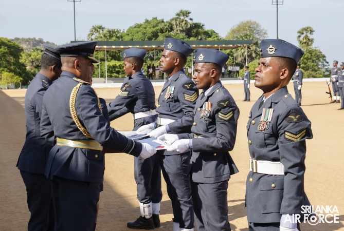 COMMANDER'S INSPECTION OF SLAF ACADEMY CHINA BAY