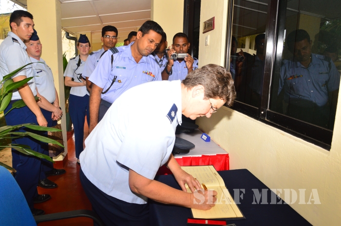US Air Force
Academy Cadets Visit SLAF Academy China bay