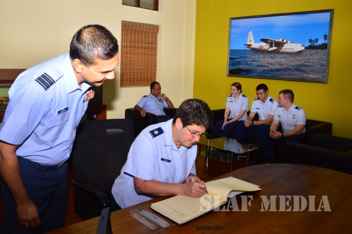 US Air Force
Academy Cadets Visit SLAF Academy China bay