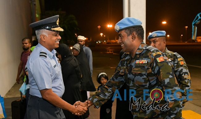 Fourth SLAF Aviation Contingent in the Central African Republic Return Home