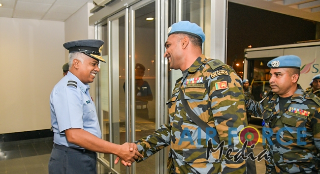 Fourth SLAF Aviation Contingent in the Central African Republic Return Home
