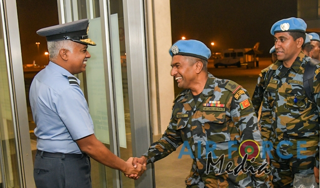 Fourth SLAF Aviation Contingent in the Central African Republic Return Home